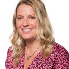 Head shot Colour Kelly Wilson